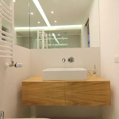 A Casa Di Giovi - Well Connected To The Airport And Family Friendly Apartment *